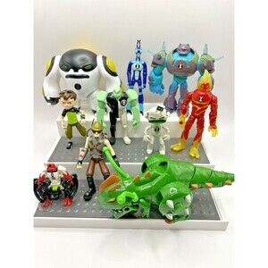 Ben 10 Action Figures Mixed Lot of 10 Cartoon Network Playmates